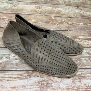 Pedro Garcia Yara Perforated Suede Leather Loafers Size 39 9 Beige Luxury Flat